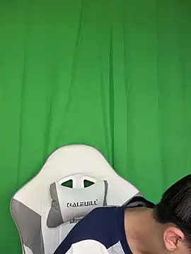 DD-101 Live Webcam on Stripchat