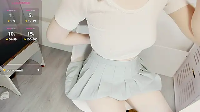 mimi_babyyy webcam