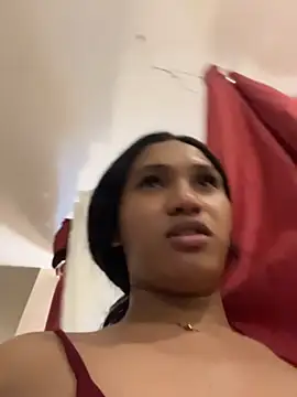 slutty_aki webcam