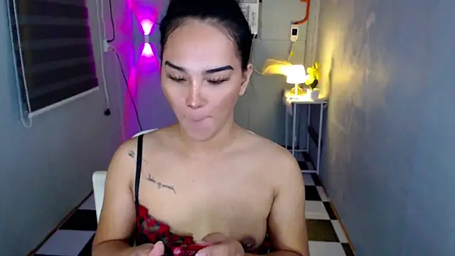 SanyaGirlx webcam