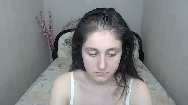 Holliy_Cooper webcam