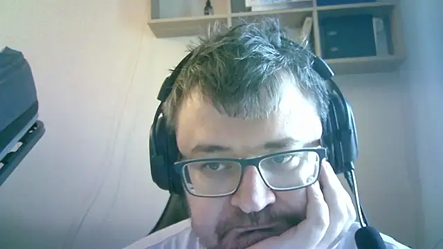 SirAbuser webcam