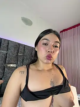 Natasharuso webcam