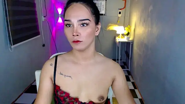 SanyaGirlx live cam on StripChat