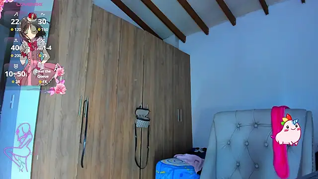SkyeGabbyRose webcam