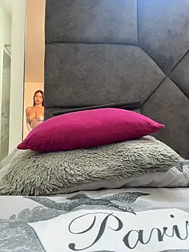 ViankaRose webcam