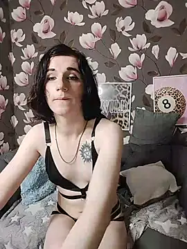 MickeQuinee webcam