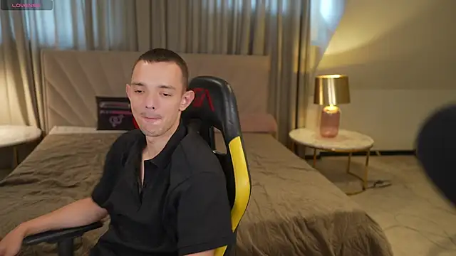 Melissa_kiss054 webcam