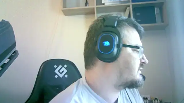 SirAbuser live sex cam