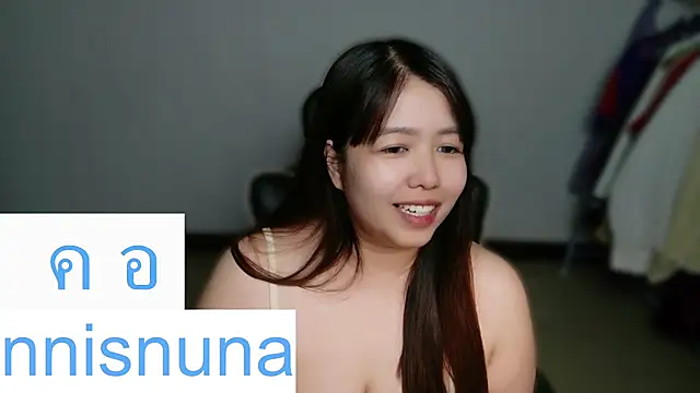 nunanunanuna webcam