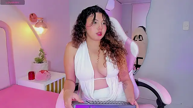 alexa_cutte_ webcam