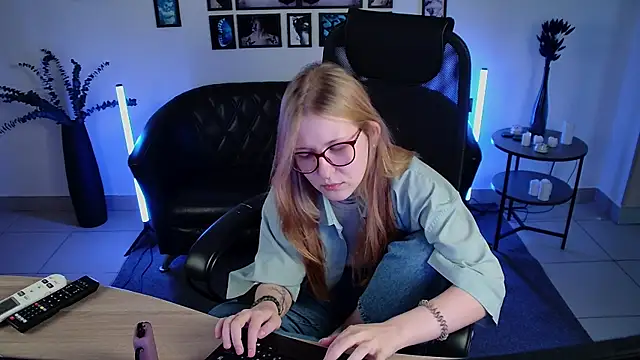 lanafitch webcam