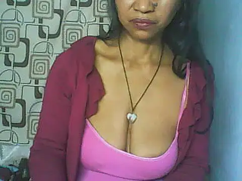 nene_belle live cam on StripChat