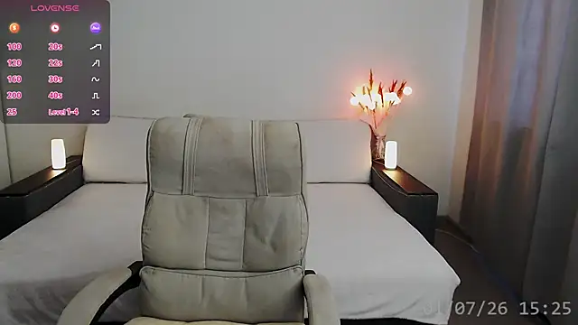 Kira_Winner webcam