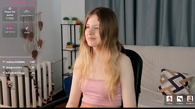 Glitch_Doll webcam