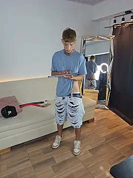 Darwinstark_ webcam