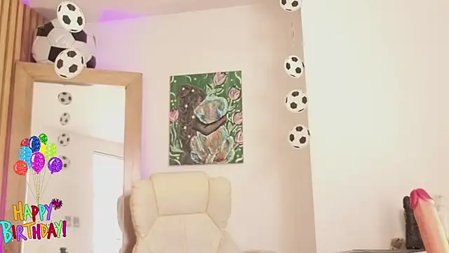 Megan_Lara_ webcam