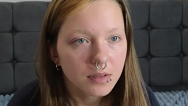 LauraLowe webcam