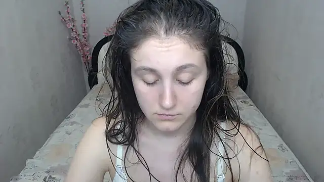 Holliy_Cooper webcam