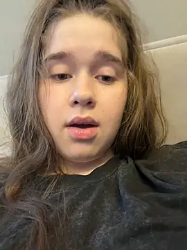 hornygirlh (G young) - MASTURBATE?????