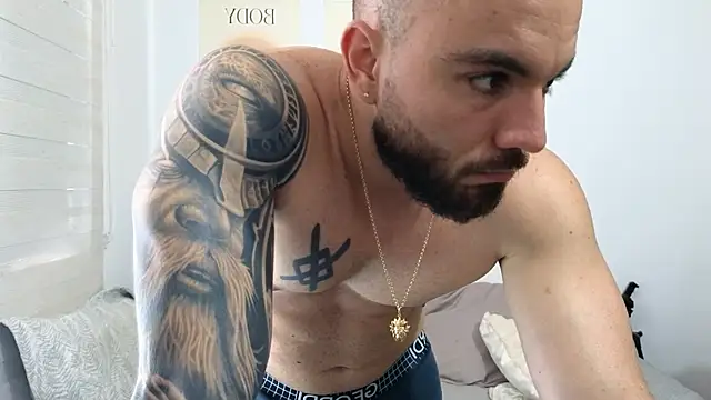 Isaac_Carter webcam