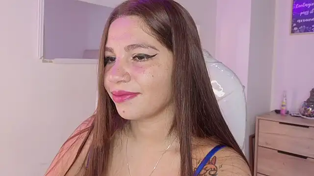 bluee_hazell webcam