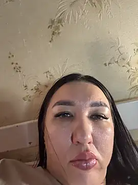 Naughtbaby_2025 webcam