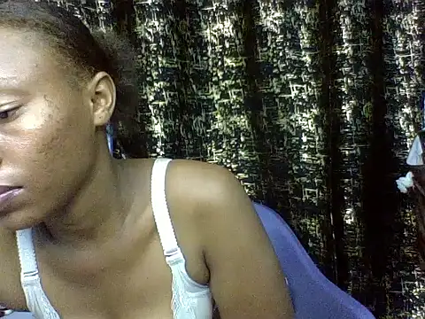 Lovey_daisy15 webcam