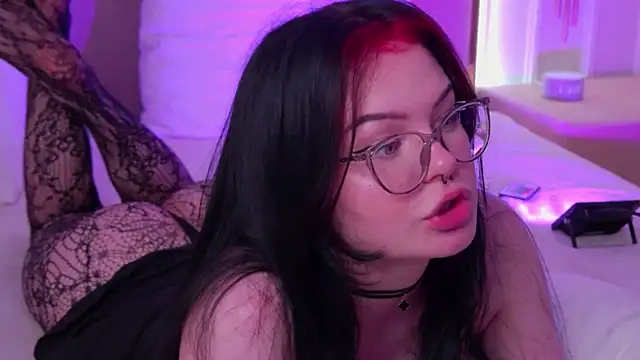 CindyMil live cam on StripChat