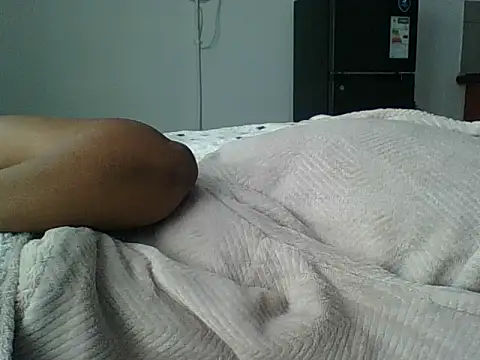 Candiez live cam on StripChat