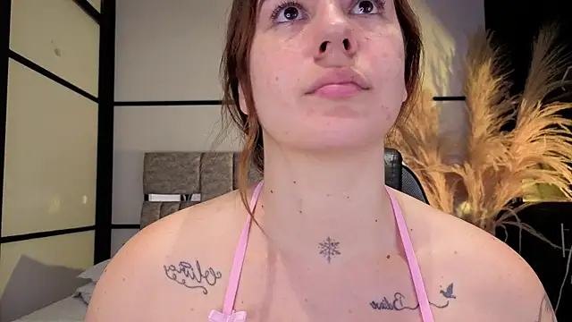 AlliceLover webcam