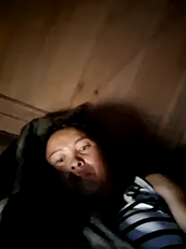 xuxulovezz webcam