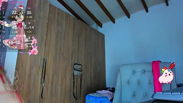 SkyeGabbyRose webcam