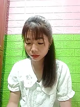 AmyLinee01 webcam