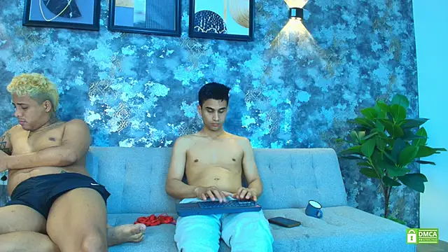 Alejandro_and_Deiby webcam