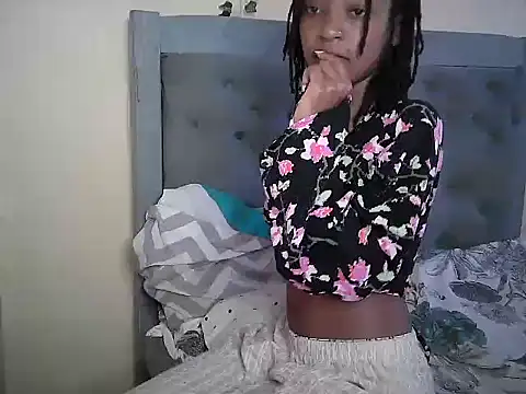 Melanin_goddess22 webcam