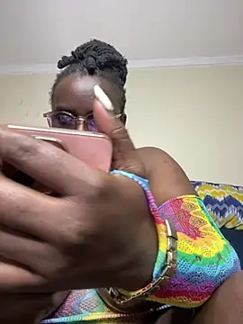 Bustyy_Bitch webcam
