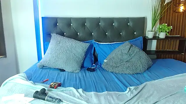 emma_cut3_ webcam