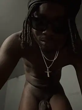 MIGHTYDEMONXXX webcam