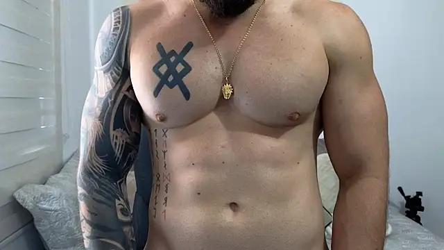 Isaac_Carter webcam