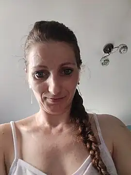 CrazyMaya39 webcam