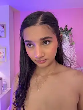 AlessiaVallmont webcam
