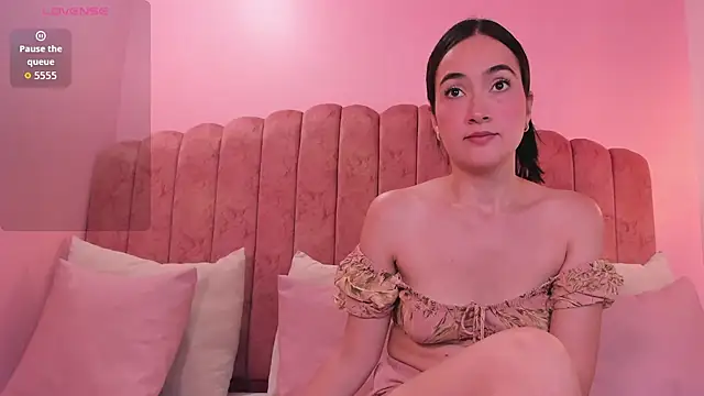 alma_sweeet webcam
