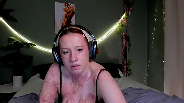 Maya_foxy webcam
