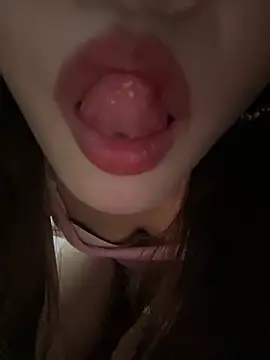 yueyuegirl webcam
