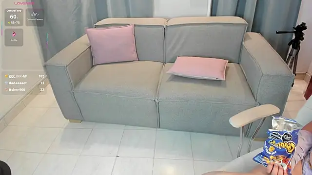 Nayla_Luxe webcam