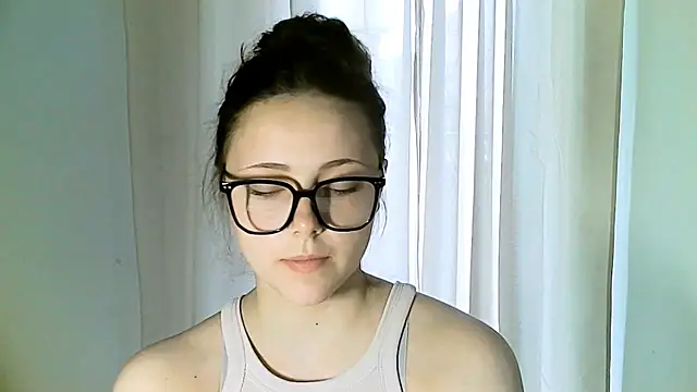 TabithaKua webcam