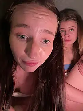 -missbehaving- live sex cam