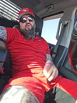 beardedtattood (Ask my age) - Take my pants off 😈😈😈