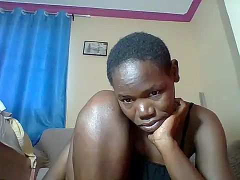 Blacksexyqueen24 webcam